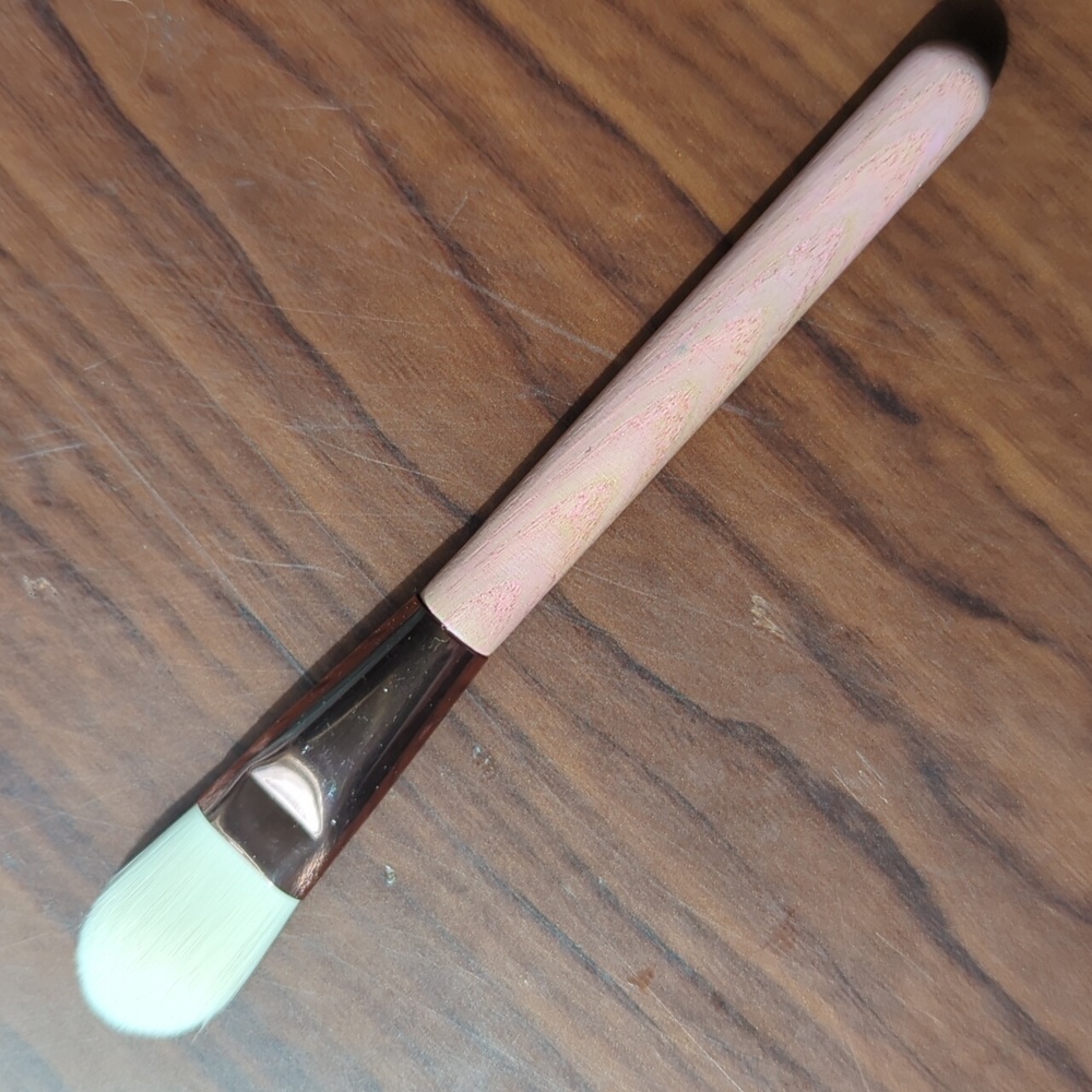 Foundation Brush - Picture 3 of 3